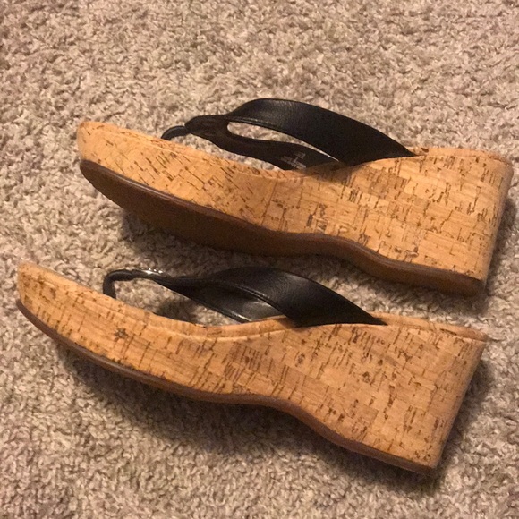Gorgeous cork heeled wedges! - Picture 3 of 4